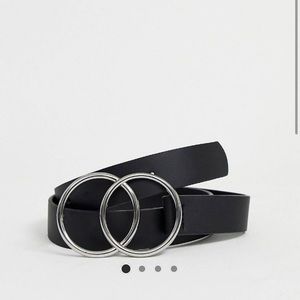 ASOS DESIGN double circle waist and hip jeans
belt with silver buckle